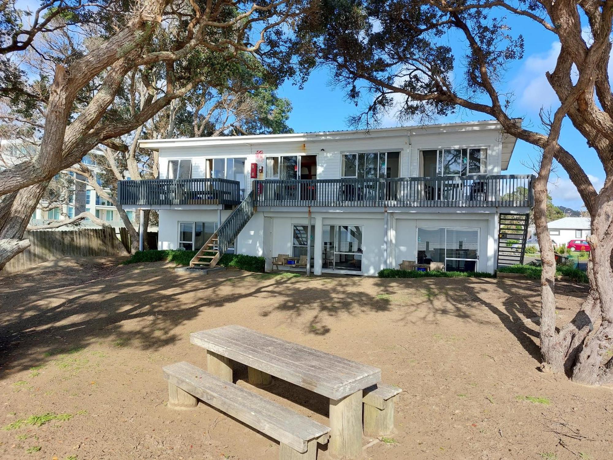 Edgewater Motel Orewa Extérieur photo